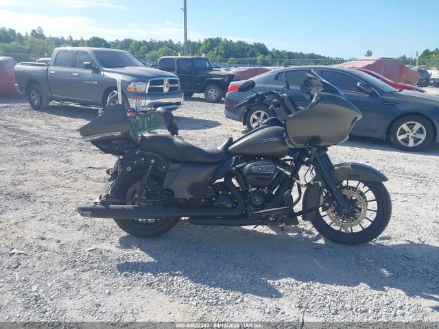 1HD1KTP13KB639400 Harley-Davidson FLTRXS