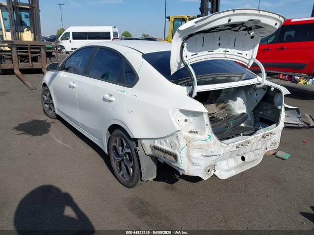 3KPF24AD8KE045744 KIA Forte Lxs