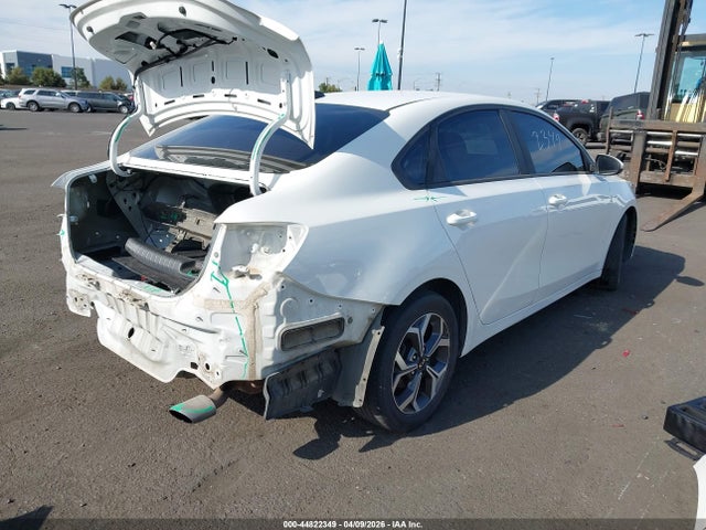3KPF24AD8KE045744 KIA Forte Lxs