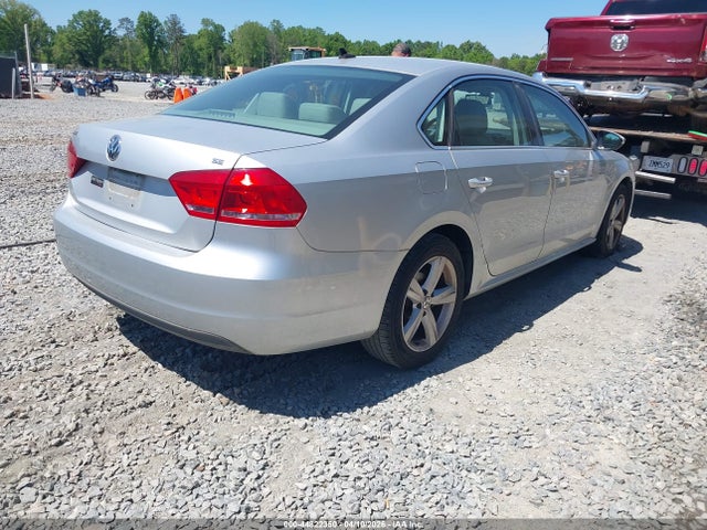 Продаж на аукціоні авто 2012 Volkswagen Passat 2.5l Se, vin: 1VWBH7A3XCC018573, номер лоту: 44822350