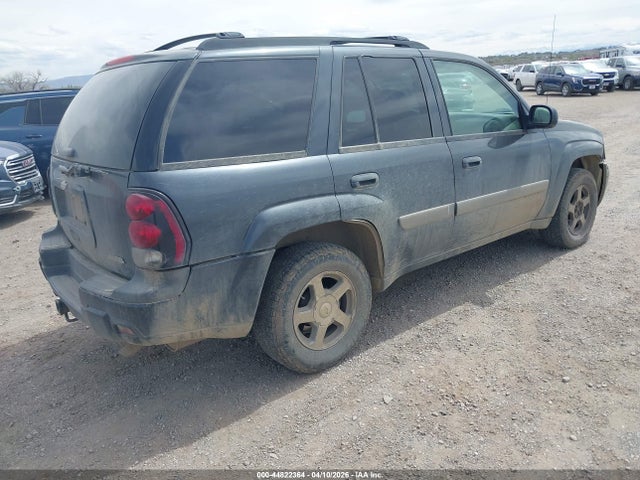 Продажа на аукционе авто 2005 Chevrolet Trailblazer Ls, vin: 1GNDT13S952216315, номер лота: 44822364
