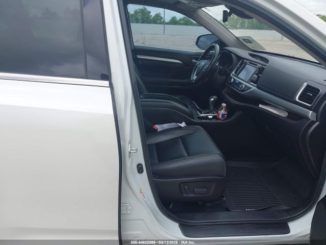 Toyota Highlander Xle 2018 5TDKZRFH0JS533755 Image 5