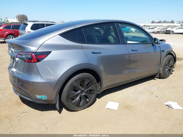 7SAYGDEE8SF287265 Tesla Model Y Long Range Dual Motor All-wheel Drive