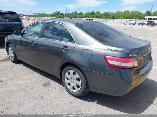 2010 Toyota Camry Le მანქანა იყიდება აუქციონზე, vin: 4T4BF3EK0AR072282, აუქციონის ნომერი: 44822417