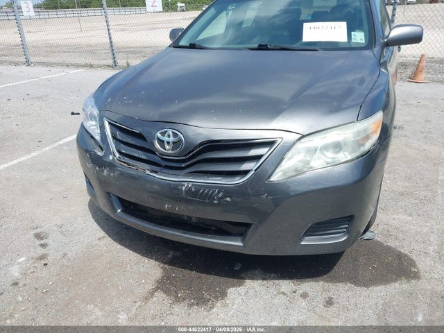 2010 Toyota Camry Le მანქანა იყიდება აუქციონზე, vin: 4T4BF3EK0AR072282, აუქციონის ნომერი: 44822417