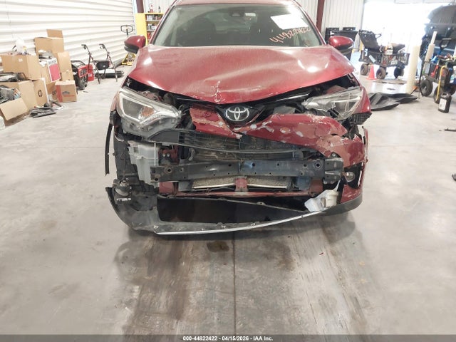 Toyota Rav4 Xle 2018 JTMRFREV9JD255898 Image 6