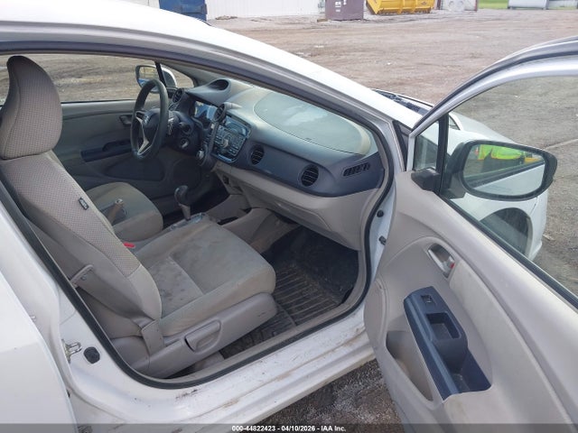 2010 HONDA INSIGHT JHMZE2H77AS026069 Photo 4