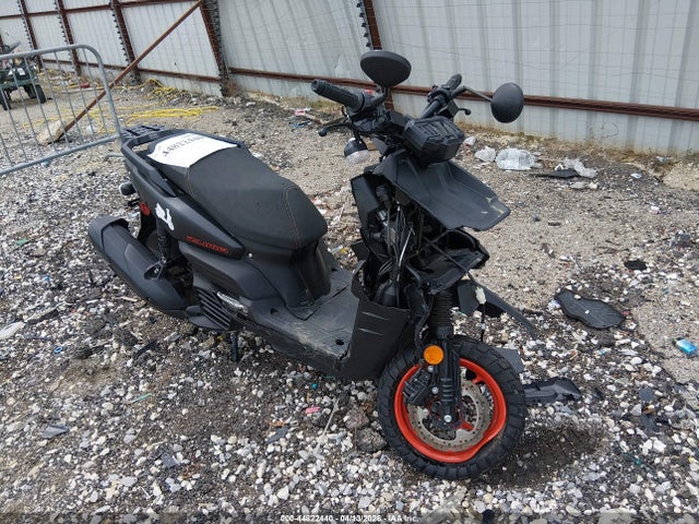 2025 RKRSEH9Y0SA007358 zdjęcie główne