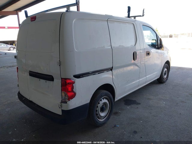 3N6CM0KN0HK721740 Nissan Nv200 S