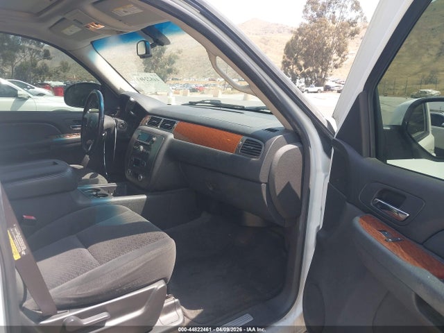 2007 GMC YUKON 1GKFC130X7J137085 Photo 4