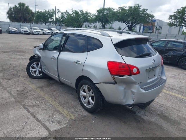 2011 NISSAN ROGUE JN8AS5MV5BW662629 Photo 2