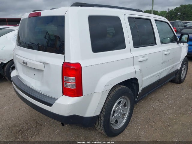 44822492 :رقم المزاد ، 1C4NJPBB1HD121196 vin ، 2017 Jeep Patriot Sport Fwd مزاد بيع