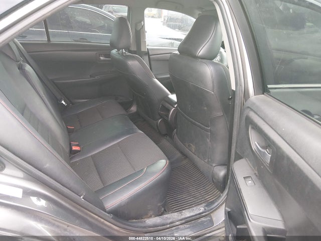 4T1BF1FKXHU453659 Toyota CAMRY SE