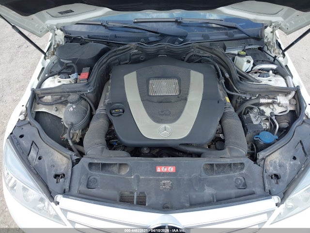 Продаж на аукціоні авто 2010 Mercedes-benz C 300 Luxury 4matic/sport 4matic, vin: WDDGF8BB8AR111666, номер лоту: 44822521
