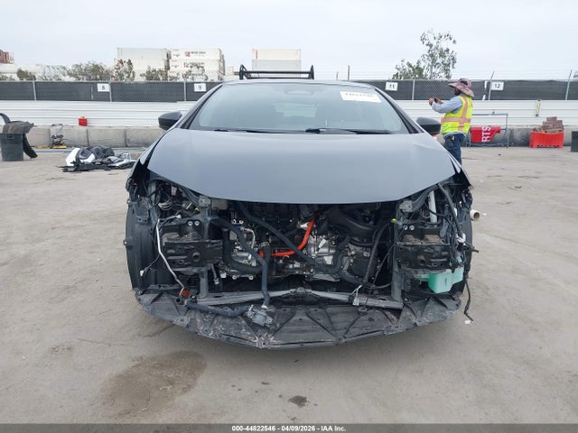 JTDACAAU5P3005819 Toyota PRIUS XLE