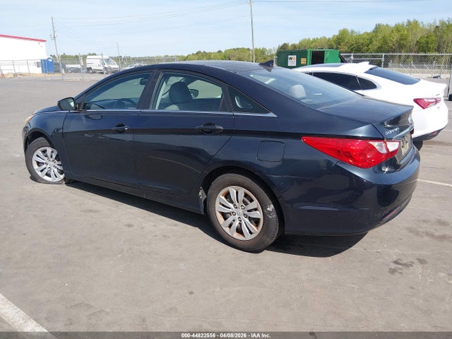 2012 HYUNDAI SONATA 5NPEB4AC8CH458666 Photo 2
