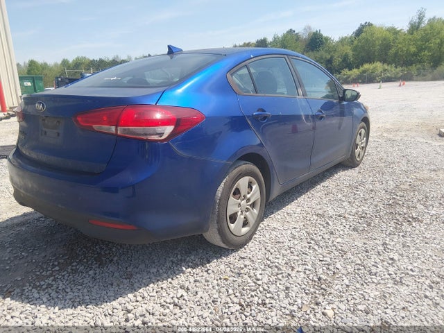 2018 Kia Forte Lx მანქანა იყიდება აუქციონზე, vin: 3KPFL4A71JE273199, აუქციონის ნომერი: 44822564