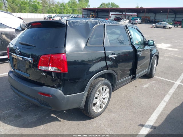 2011 Kia Sorento Ex მანქანა იყიდება აუქციონზე, vin: 5XYKU4A1XBG022161, აუქციონის ნომერი: 44822565