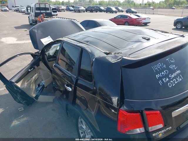 2011 Kia Sorento Ex მანქანა იყიდება აუქციონზე, vin: 5XYKU4A1XBG022161, აუქციონის ნომერი: 44822565