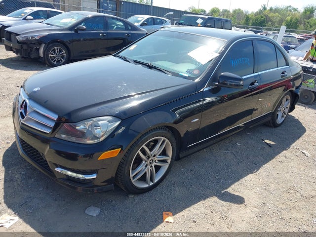 2012 Mercedes-benz C 250 Sport მანქანა იყიდება აუქციონზე, vin: WDDGF4HB3CR206929, აუქციონის ნომერი: 44822572