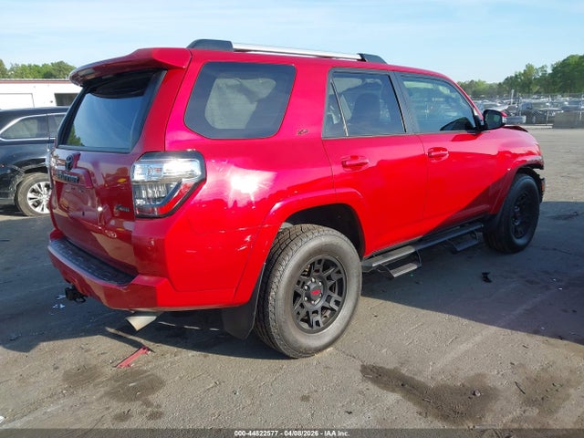 2022 TOYOTA 4RUNNER JTENU5JR2N6041556 Photo 3