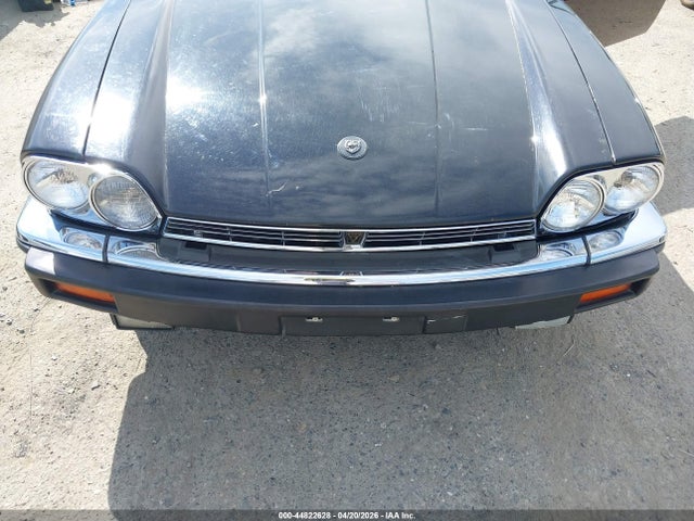 Продаж на аукціоні авто 1983 Jaguar Xjs, vin: SAJNV584XDC110152, номер лоту: 44822628