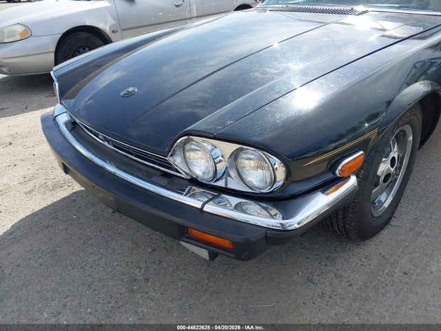 Продаж на аукціоні авто 1983 Jaguar Xjs, vin: SAJNV584XDC110152, номер лоту: 44822628