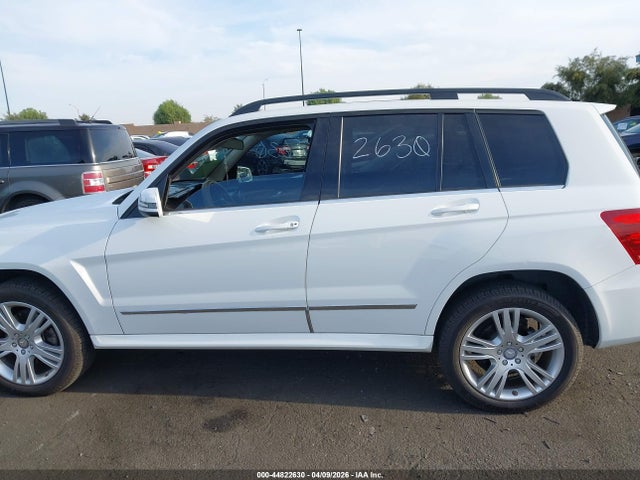 2015 Mercedes-benz Glk 250 Bluetec 4matic მანქანა იყიდება აუქციონზე, vin: WDCGG0EB5FG424630, აუქციონის ნომერი: 44822630