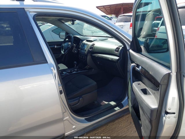 5XYKT4A63EG513125 KIA SORENTO LX