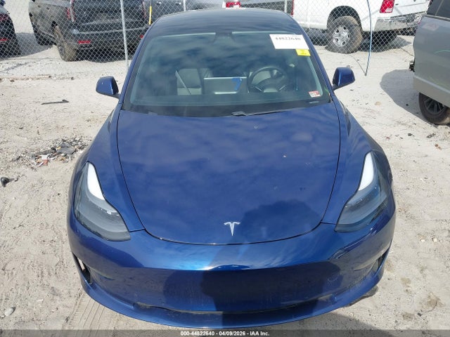44822640 :رقم المزاد ، 5YJ3E1EB8MF049288 vin ، 2021 Tesla Model 3 Long Range Dual Motor All-wheel Drive مزاد بيع
