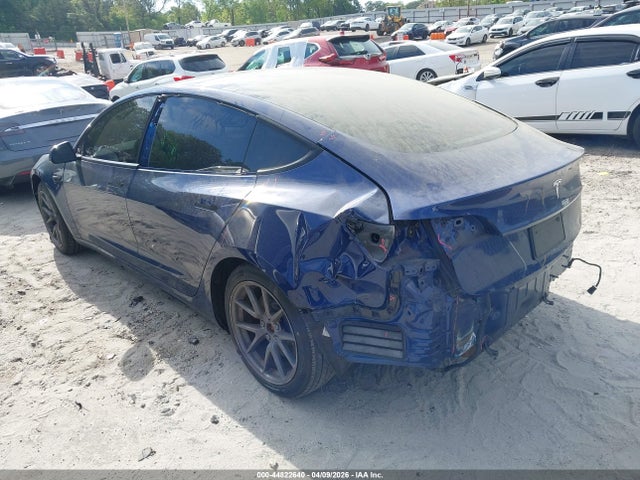 44822640 :رقم المزاد ، 5YJ3E1EB8MF049288 vin ، 2021 Tesla Model 3 Long Range Dual Motor All-wheel Drive مزاد بيع