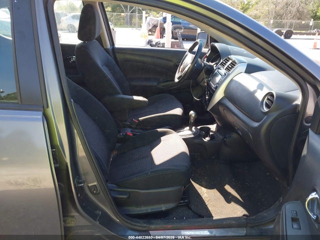 3N1CN7AP8HL889988 Nissan Versa 1.6 Sv