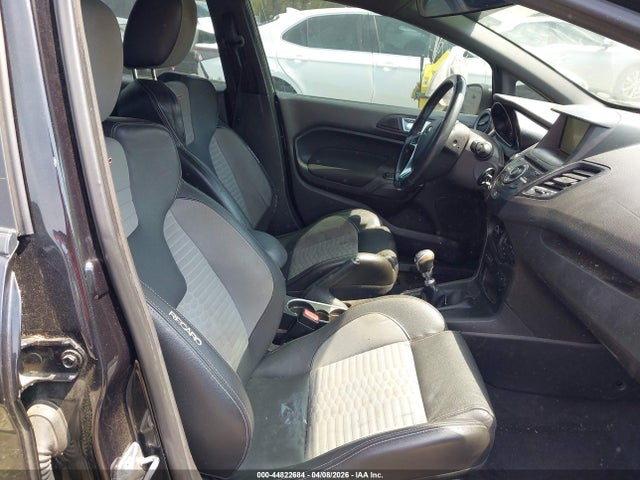 Ford FIESTA ST 2015 3FADP4GX6FM127080 Image 5