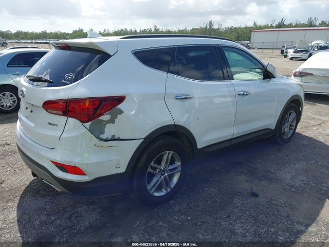 44822696 :رقم المزاد ، 5NMZU3LB4JH106088 vin ، 2018 Hyundai Santa Fe Sport 2.4l مزاد بيع