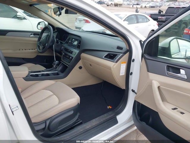 KMHE24L14GA014270 Hyundai Sonata Hybrid Se