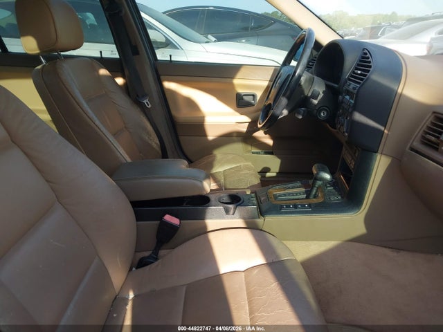 1995 BMW 325 WBACB4320SFM08734 Photo 4