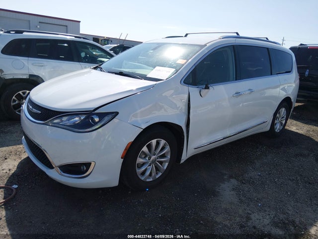 Aukcja sprzedaży 2018 Chrysler Pacifica Touring L, vin: 2C4RC1BG5JR119636, numer aukcji: 44822748