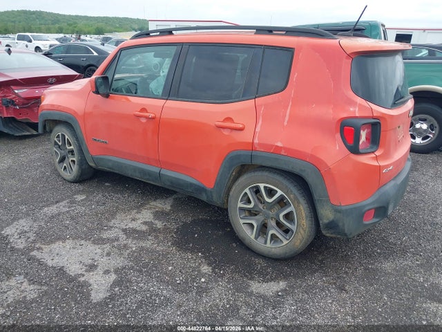 2015 Jeep Renegade Latitude მანქანა იყიდება აუქციონზე, vin: ZACCJABT1FPC23142, აუქციონის ნომერი: 44822764