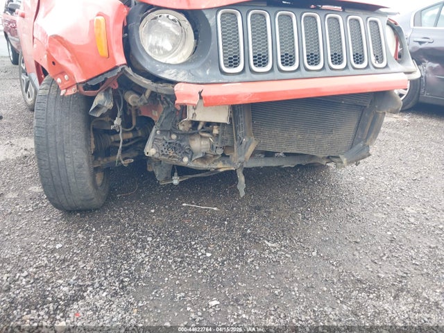 2015 Jeep Renegade Latitude მანქანა იყიდება აუქციონზე, vin: ZACCJABT1FPC23142, აუქციონის ნომერი: 44822764