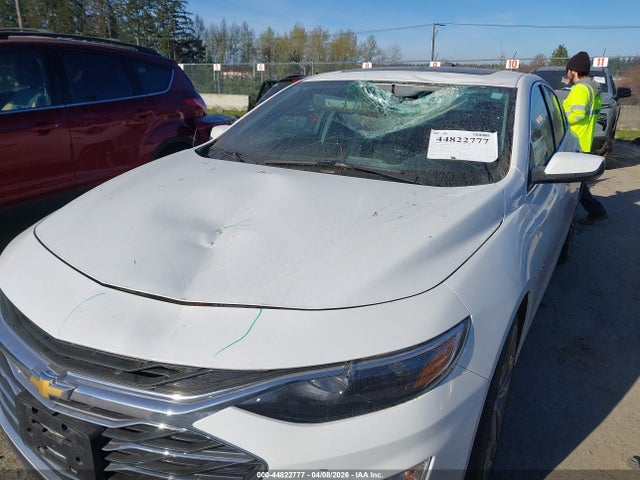 1G1ZD5STXMF059584 Chevrolet Malibu Fwd Lt