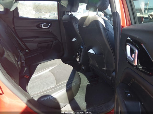 44822831 :رقم المزاد ، 3C4NJDCBXNT184347 vin ، 2022 Jeep Compass (red) Edition 4x4 مزاد بيع