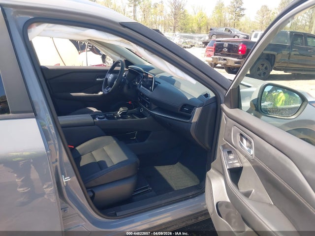 44822857 :رقم المزاد ، 5N1BT3BB2TC727980 vin ، 2026 Nissan Rogue Sv مزاد بيع