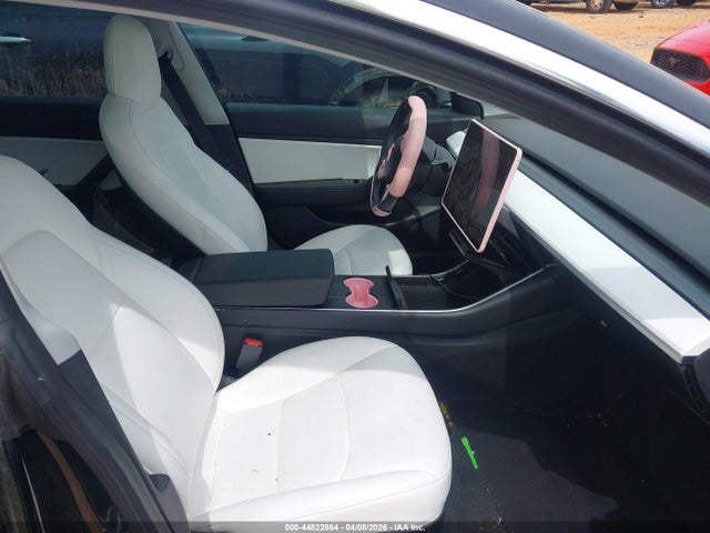 Продаж на аукціоні авто 2018 Tesla Model 3 Long Range/performance, vin: 5YJ3E1EB8JF186582, номер лоту: 44822864