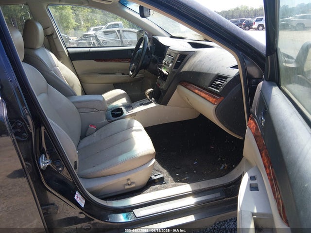 2011 Subaru Outback 2.5i Limited მანქანა იყიდება აუქციონზე, vin: 4S4BRCJC0B3330811, აუქციონის ნომერი: 44822865