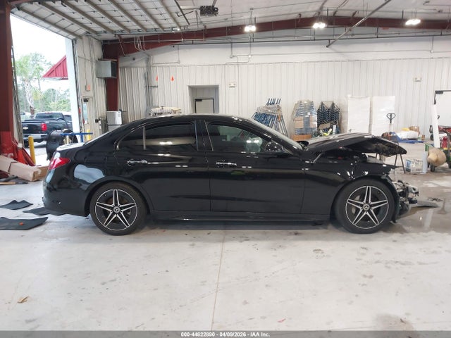44822890 :رقم المزاد ، W1KAF4HB7NR037930 vin ، 2022 Mercedes-benz C 300 4matic مزاد بيع