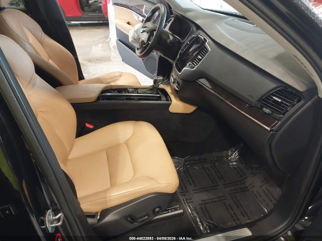 44822893 :رقم المزاد ، YV4A22PK0G1031512 vin ، 2016 Volvo Xc90 T6 Momentum مزاد بيع
