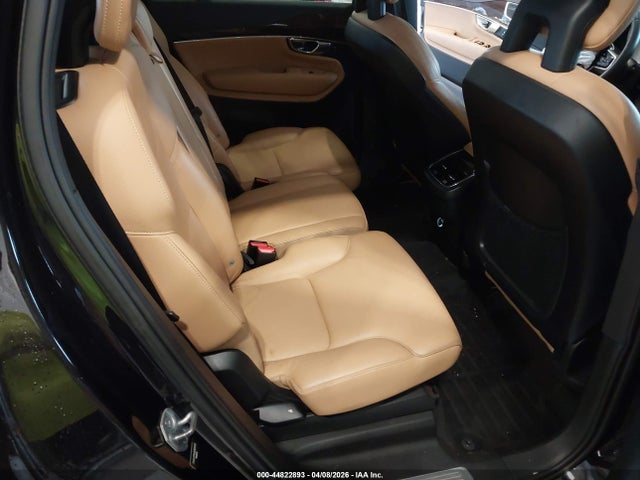 44822893 :رقم المزاد ، YV4A22PK0G1031512 vin ، 2016 Volvo Xc90 T6 Momentum مزاد بيع