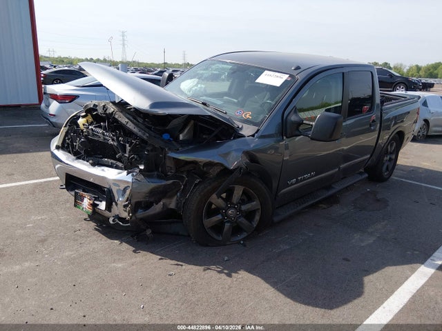 44822896 :رقم المزاد ، 1N6AA0EDXFN500284 vin ، 2015 Nissan Titan Sv مزاد بيع