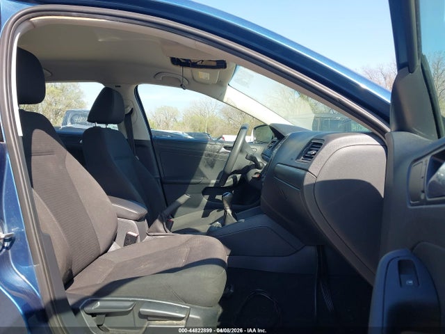 Продаж на аукціоні авто 2016 Volkswagen Jetta 1.4t S, vin: 3VW167AJ2GM337051, номер лоту: 44822899