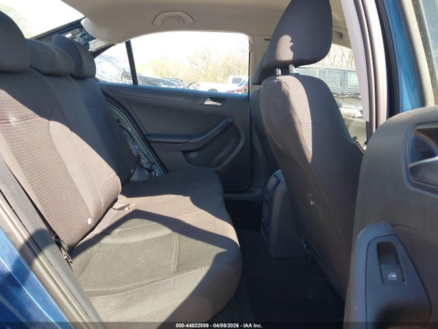 Продаж на аукціоні авто 2016 Volkswagen Jetta 1.4t S, vin: 3VW167AJ2GM337051, номер лоту: 44822899